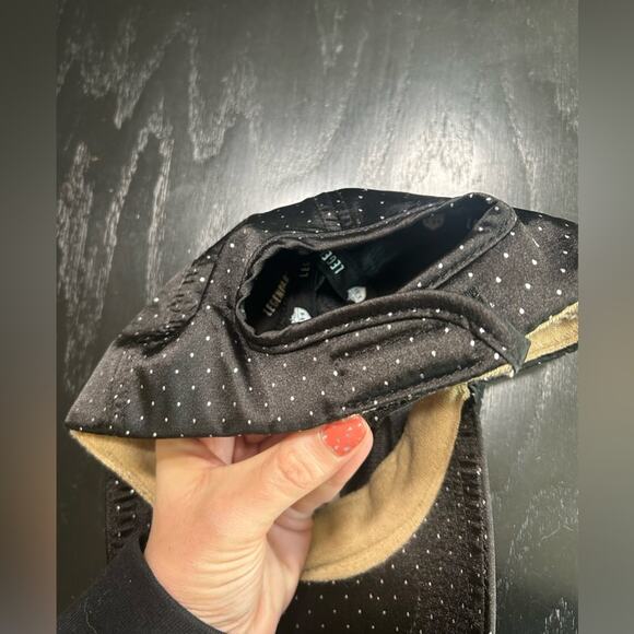 Old Greenwood- silky black with silver dots gold hat- golf gift- tee golfers - Picture 7 of 9